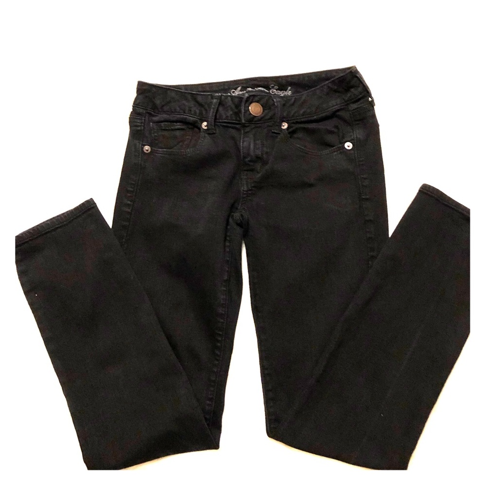 Black American Eagle Skinny Jeans.  Size 2